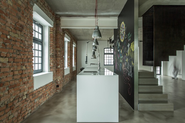 Loft, Sachsenhausen, unique assemblage